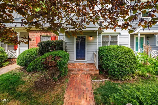 $290,000 | 212 Cross Keys Court, Cary, NC 27511