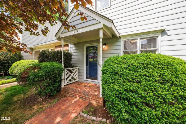 $290,000 | 212 Cross Keys Court, Cary, NC 27511