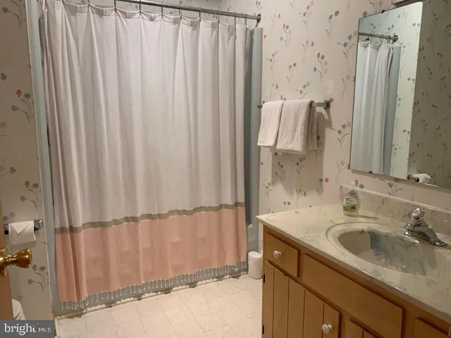 $2,300 | 15 Wagonwheel Road, Ocean View, DE 19970