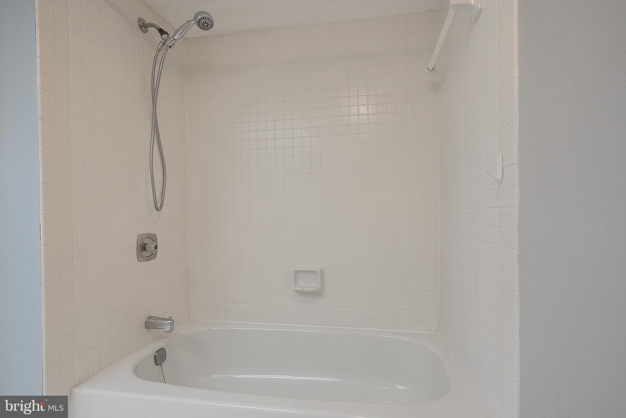 5501 Seminary Road, Unit 2006S Falls Church, VA 22041 - Photo 22 of 35 Gallery Image 22