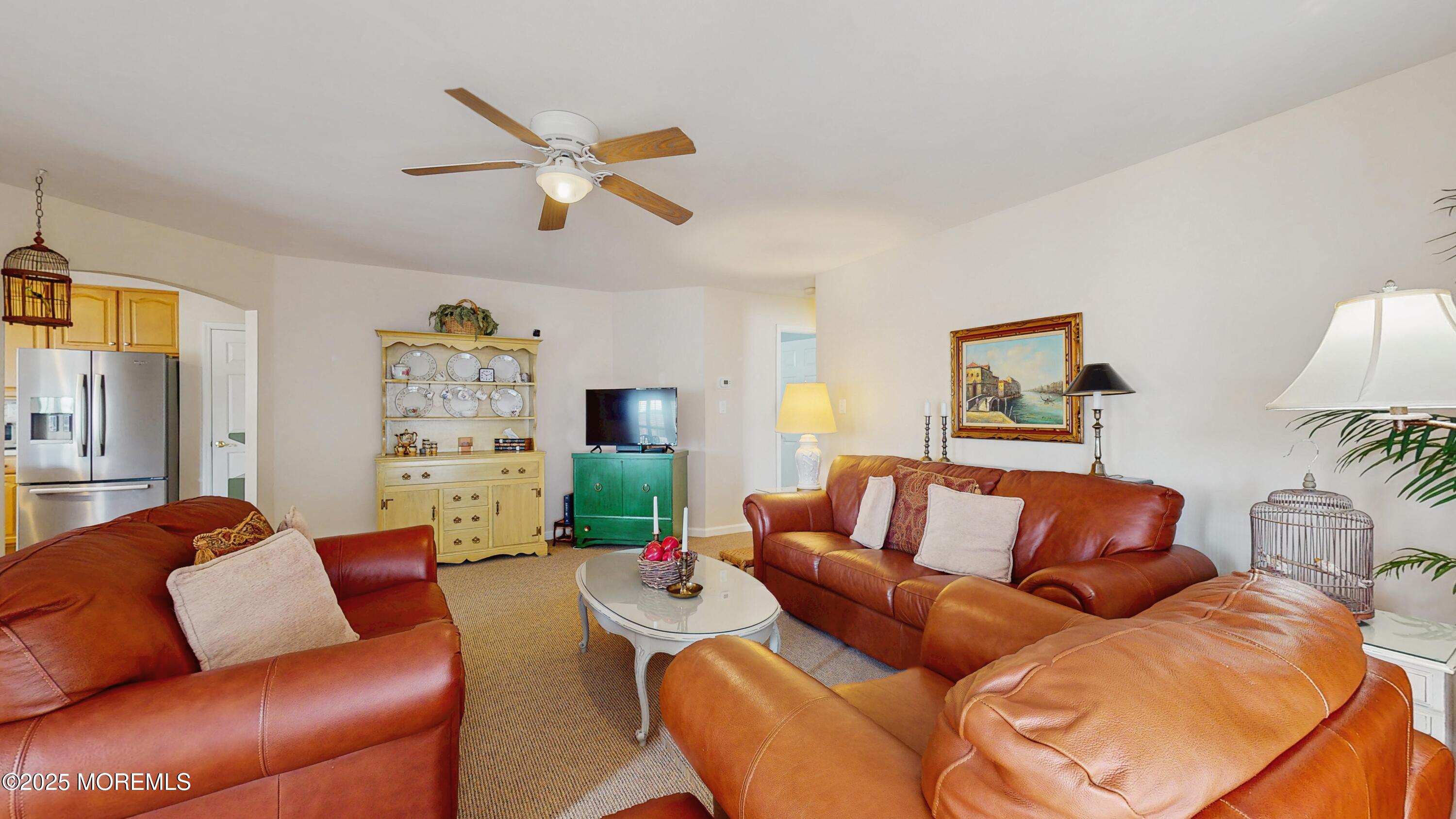 8 Oak Ridge Lane Manahawkin, NJ 08050 - Photo 4 of 25 04_8OakRidgeLn_2004_HiRes