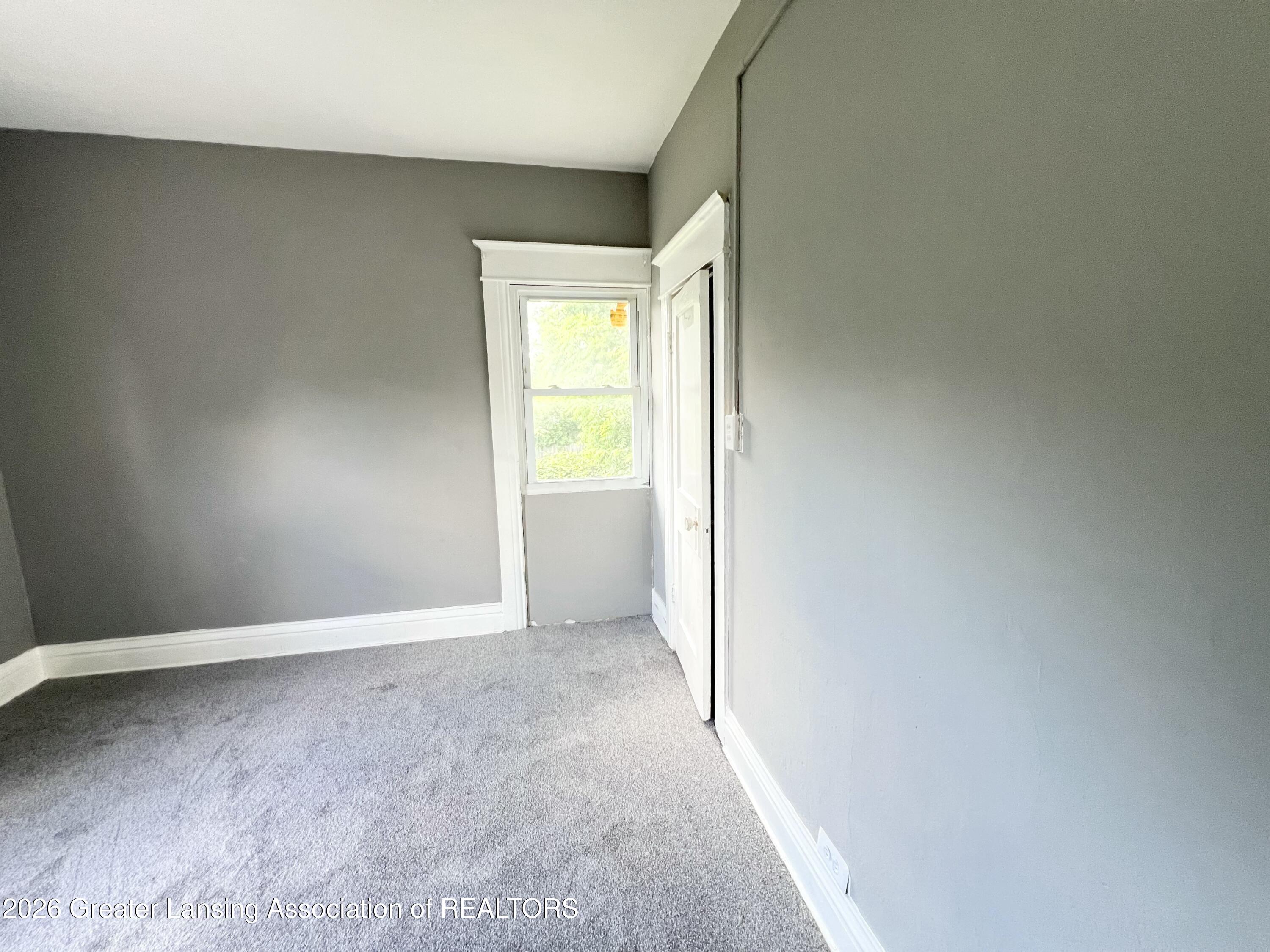 933 Porter Street Lansing, MI 48906 - Photo 25 of 30 58B3A600-A754-489F-BBAE-26ACBD816152