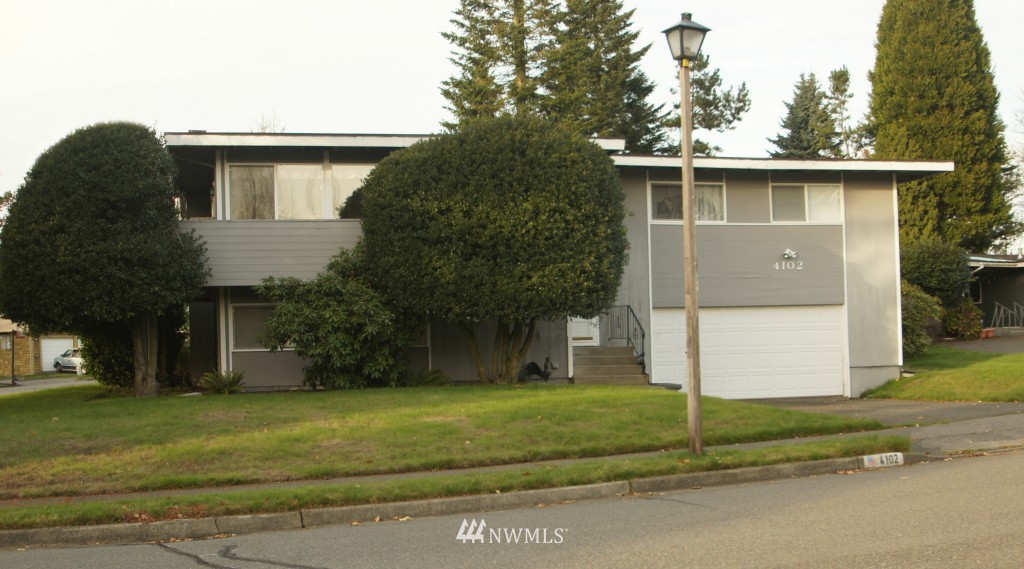 4102 Northeast 19th Street Renton, WA 98059 - Photo 1 of 15