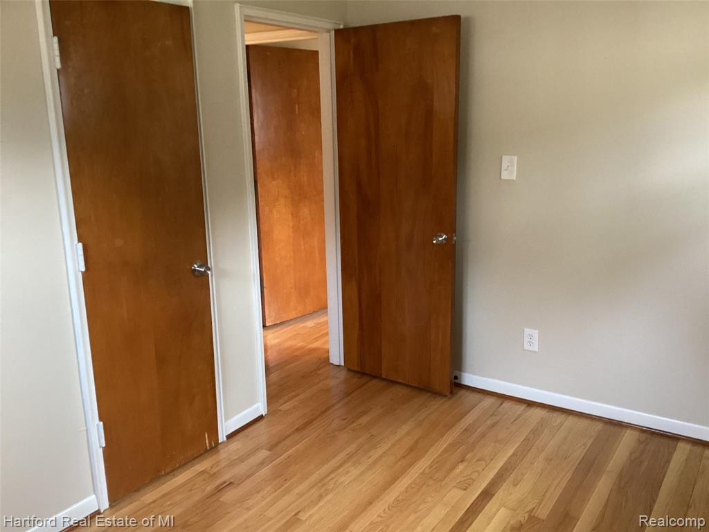 31568 Marblehead Road Farmington, MI 48336 - Photo 14 of 22