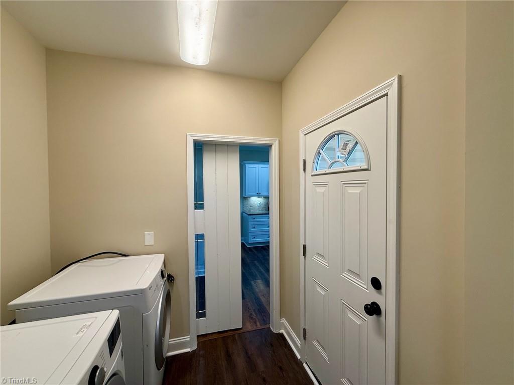 2212 Becks Church Road Lexington, NC 27292 - Photo 25 of 34 Features a barn door and a door to the back porch.