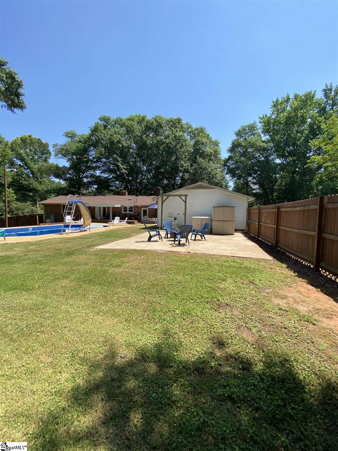 1212 Griffin Mill Road Easley, SC 29640 - Photo 11 of 36