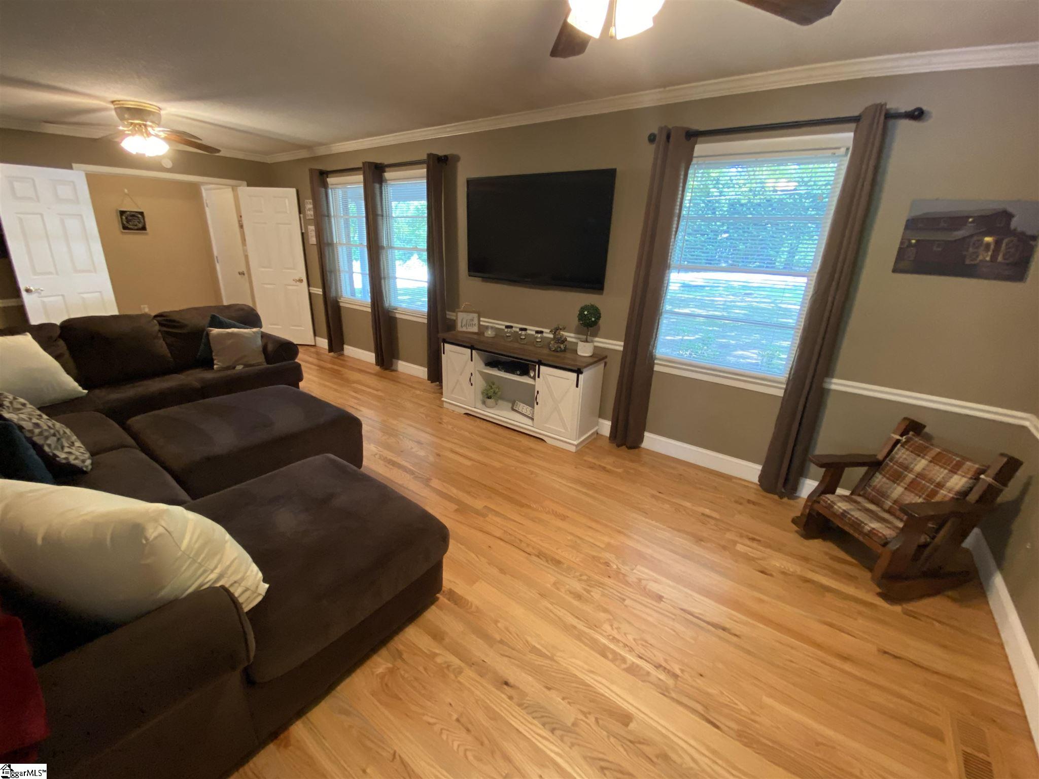 1212 Griffin Mill Road Easley, SC 29640 - Photo 14 of 36
