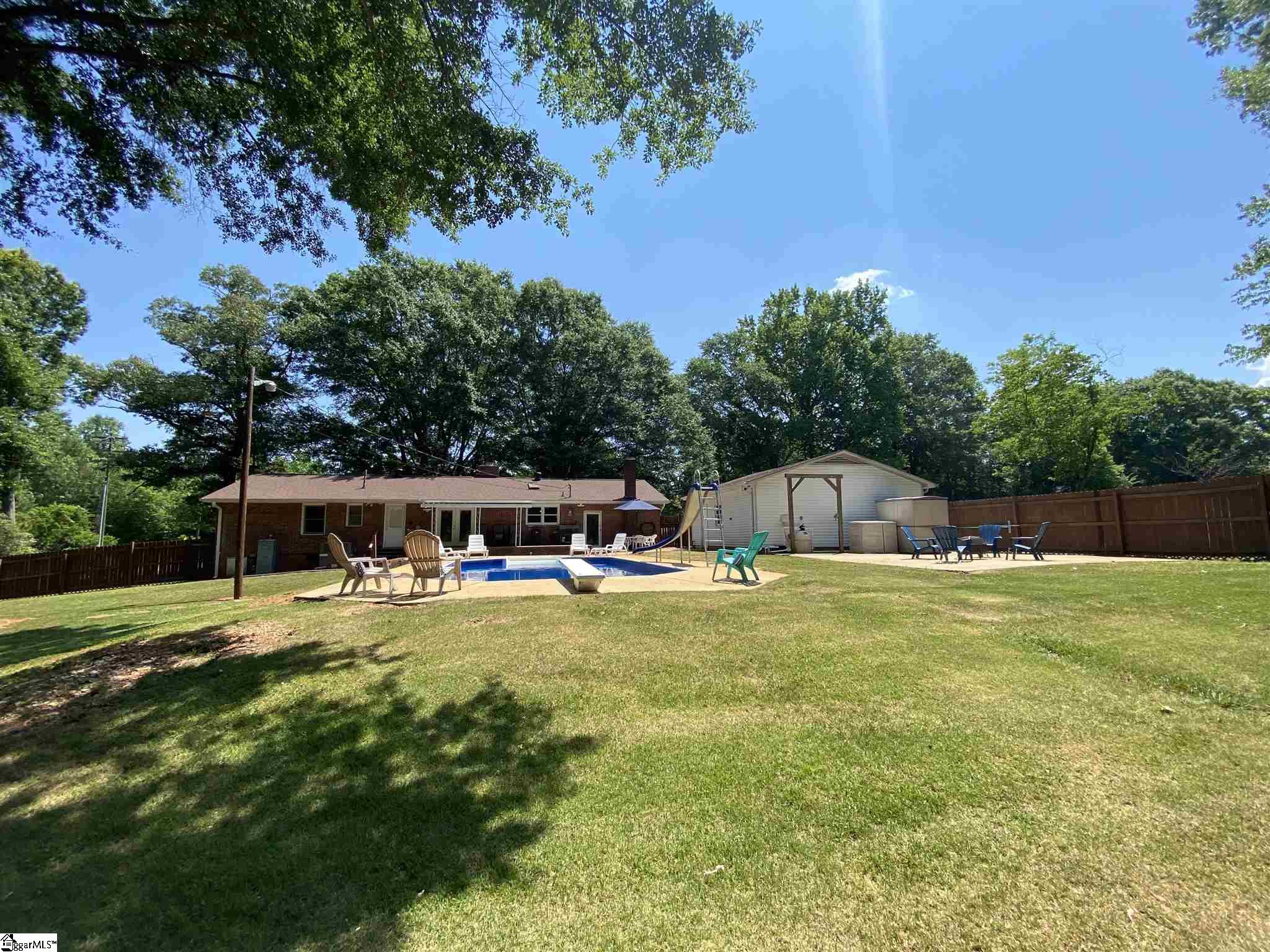 1212 Griffin Mill Road Easley, SC 29640 - Photo 9 of 36