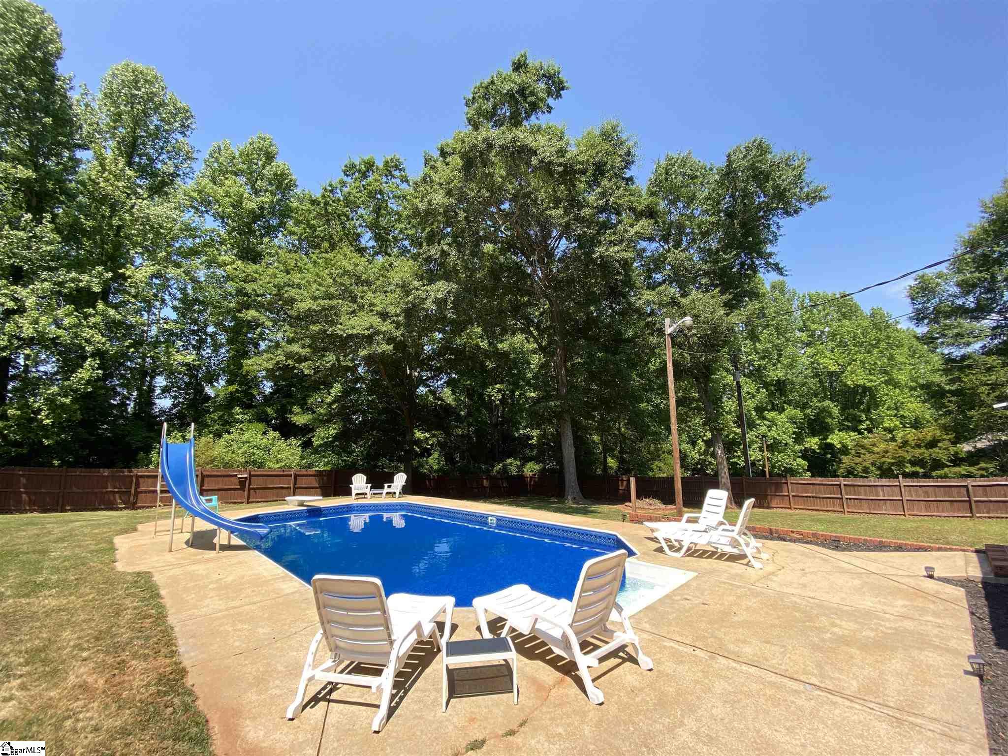 1212 Griffin Mill Road Easley, SC 29640 - Photo 10 of 36