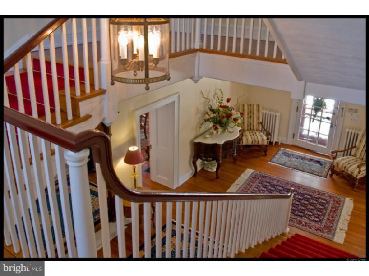140 Sugartown Road Devon, PA 19333 - Photo 15 of 23 Foyer