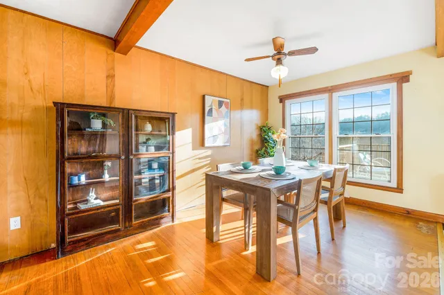 $400,000 | 336 Onteora Boulevard, Asheville, NC 28803