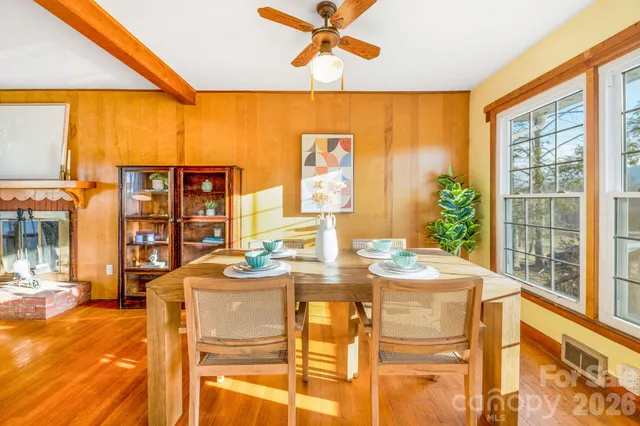 $400,000 | 336 Onteora Boulevard, Asheville, NC 28803