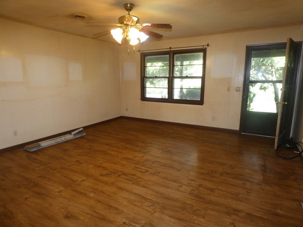 2936 Cedar Springs Road Sugar Grove, VA 24375 - Photo 14 of 47 Gallery Image 14