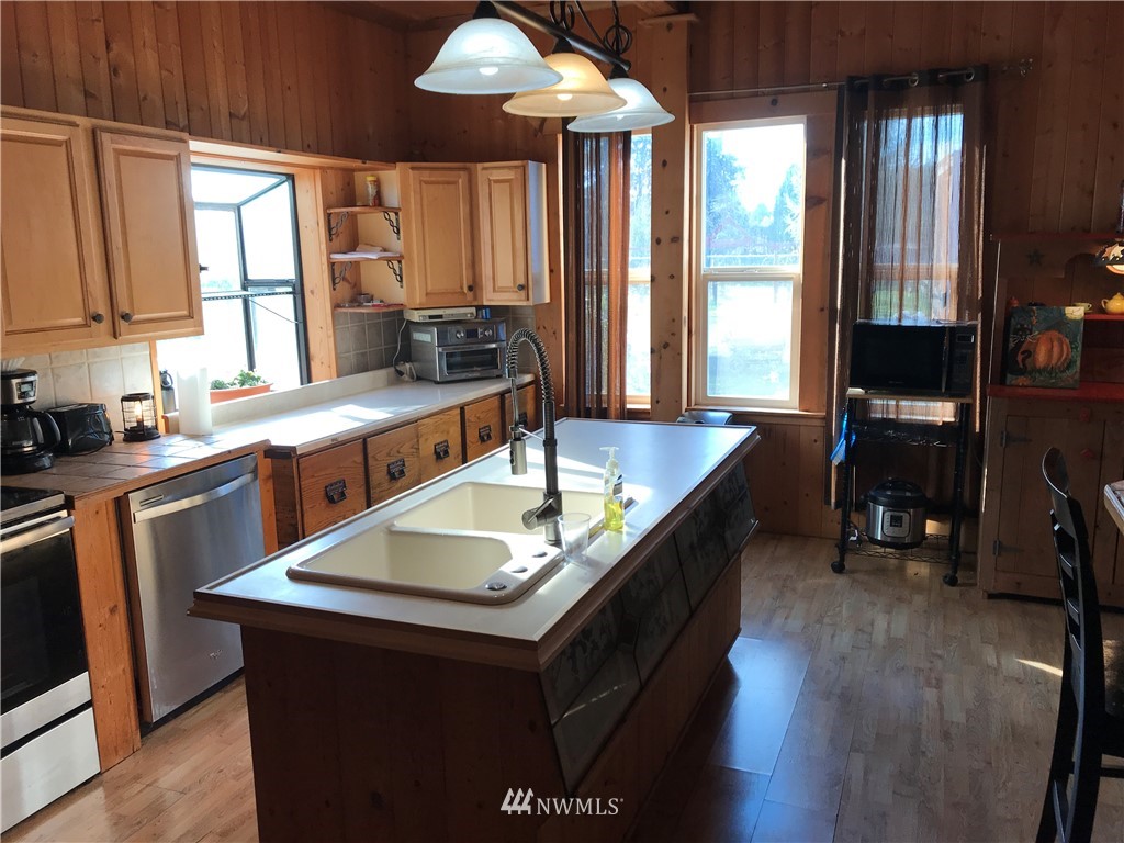 336 Doty-Dryad Road Doty, WA 98539 - Photo 14 of 33