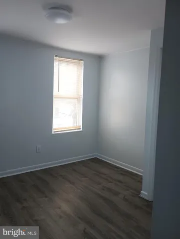 a bathroom with a toilet