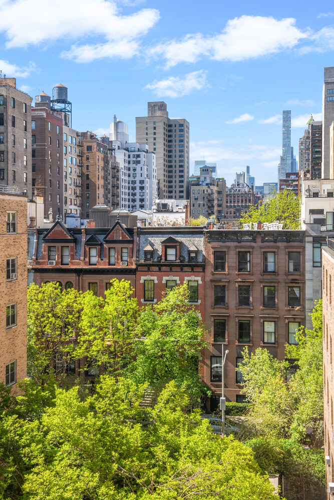 40 East 84th Street, Unit 7CD Manhattan, NY 10028 - Photo 18 of 21