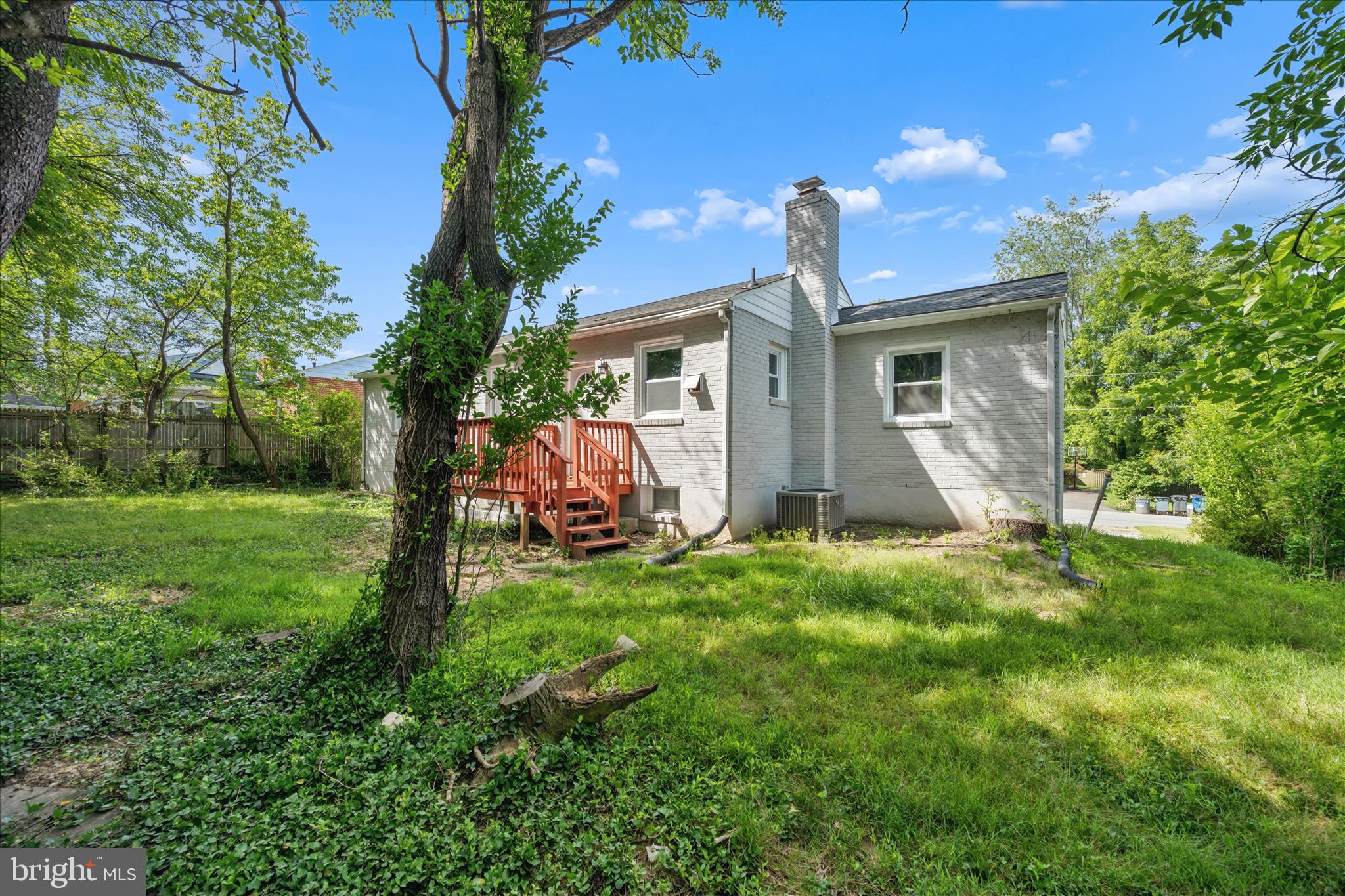 10607 Lilac Place Silver Spring, MD 20903 - Photo 41 of 53 Exterior Back