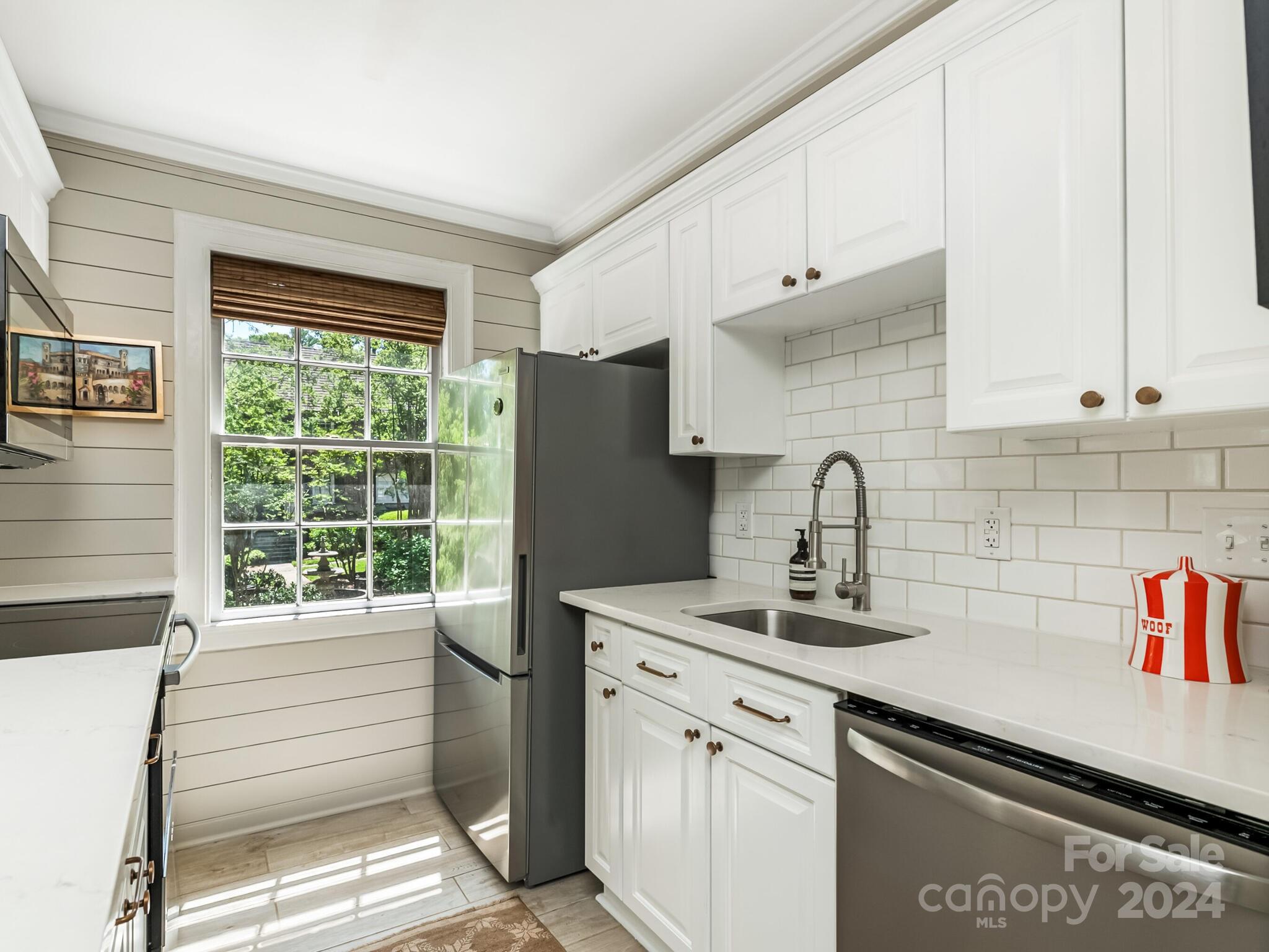102 Colville Road, Unit 51B Charlotte, NC 28207 - Photo 8 of 16 Gallery Image 8