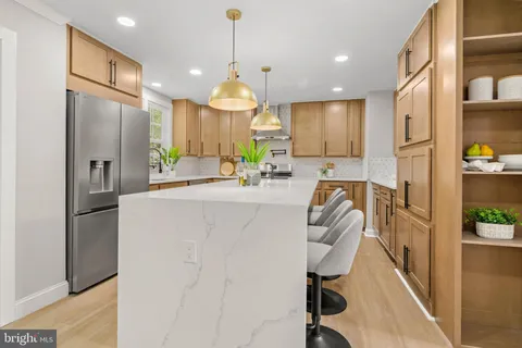 $675,000 | 5 Freshman Court, Reisterstown, MD 21136
