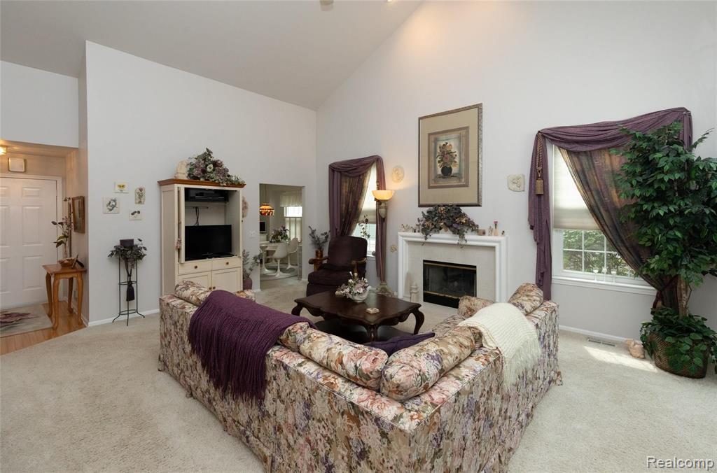 6560 Summit Ridge, Unit 38 Clarkston, MI 48346 - Photo 11 of 70