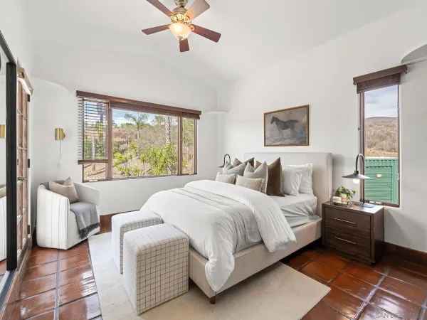 $3,988,800 | 3485 Lone Jack Road, Encinitas, CA 92024