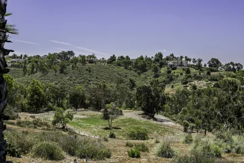 $3,988,800 | 3485 Lone Jack Road, Encinitas, CA 92024