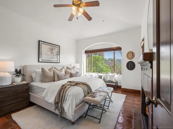 $3,988,800 | 3485 Lone Jack Road, Encinitas, CA 92024