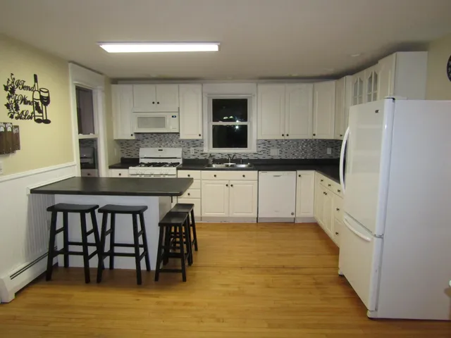 $319,000 | 3046 Highway 105, Sheldon, VT 05483