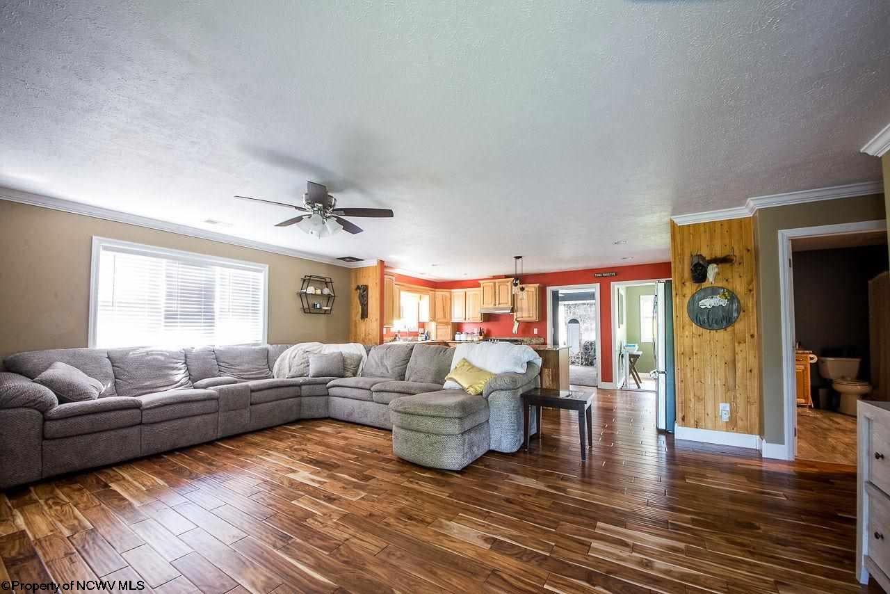 276 Straights Run Road Fairmont, WV 26554 - Photo 5 of 23 Gallery Image 5