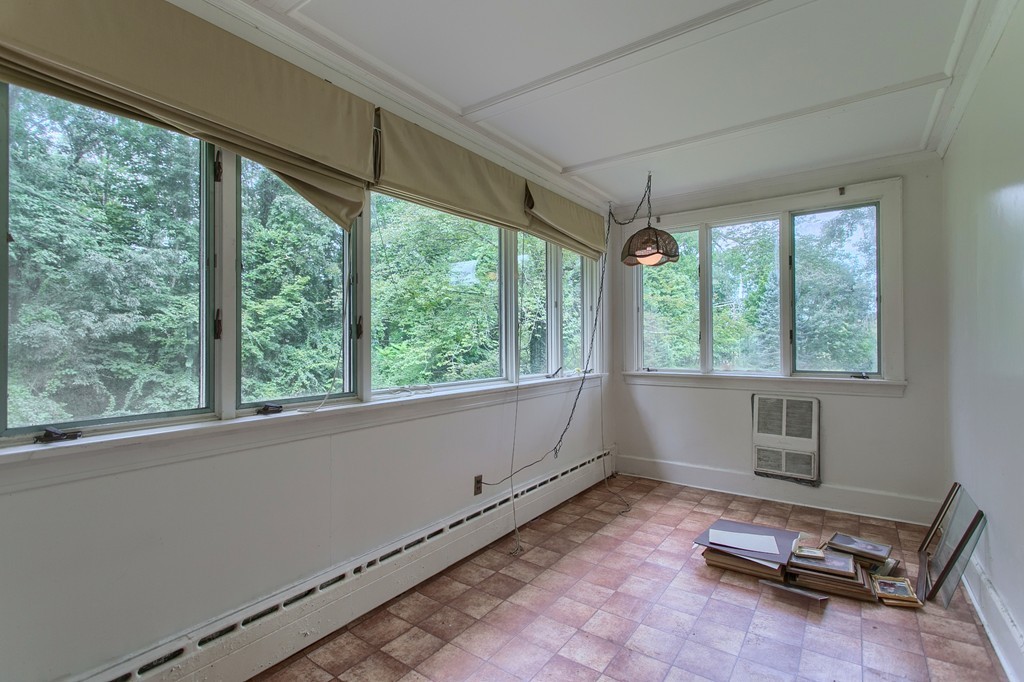 141 Amesbury Road Haverhill, MA 01830 - Photo 17 of 30 Gallery Image 17