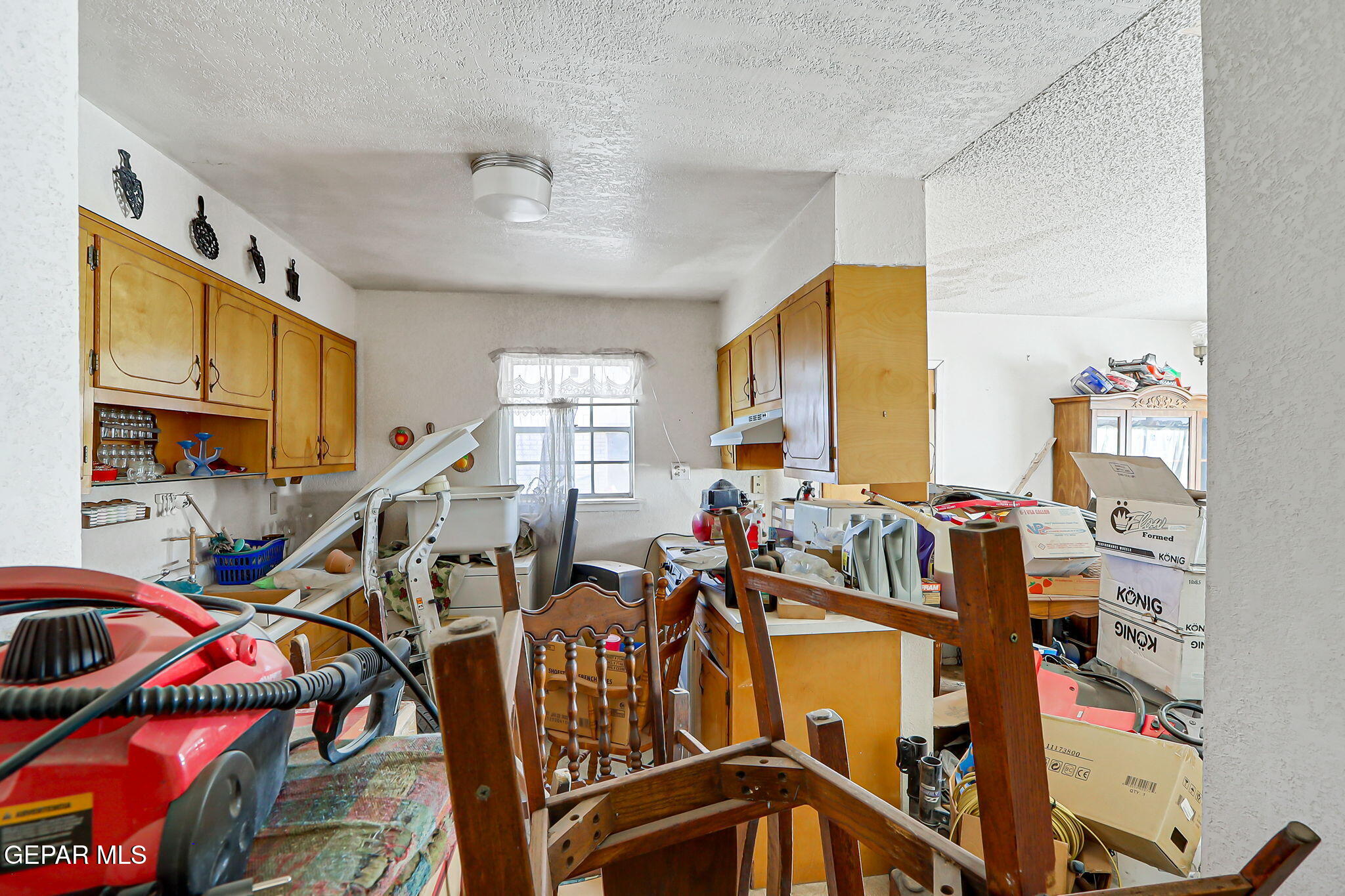 9329 Socorro Road El Paso, TX 79907 - Photo 6 of 46 40-web-or-mls-IMG_7703