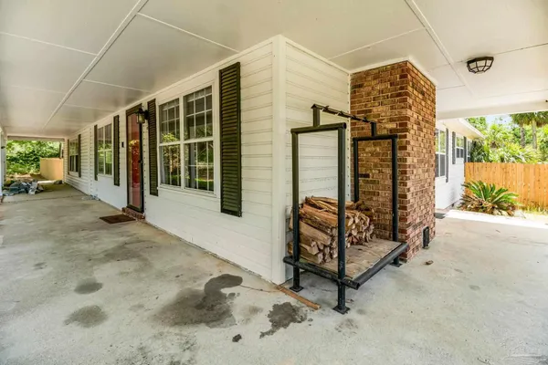 $425,000 | 941 Summer Shade Lane, Cantonment, FL 32533