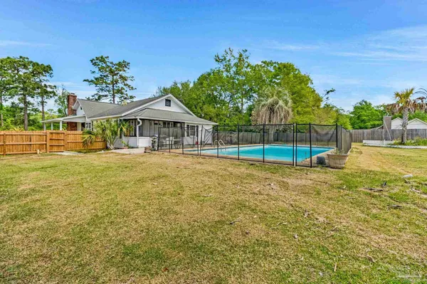 $425,000 | 941 Summer Shade Lane, Cantonment, FL 32533
