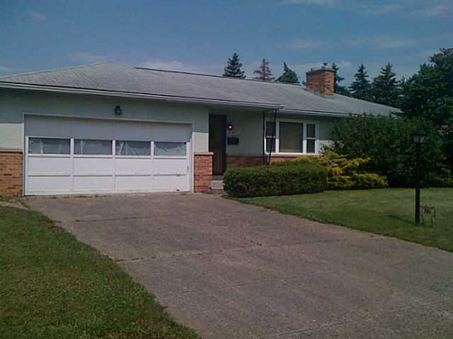 877 Salisbury Road Columbus, OH 43204 - Photo 1 of 2 Gallery Image 1