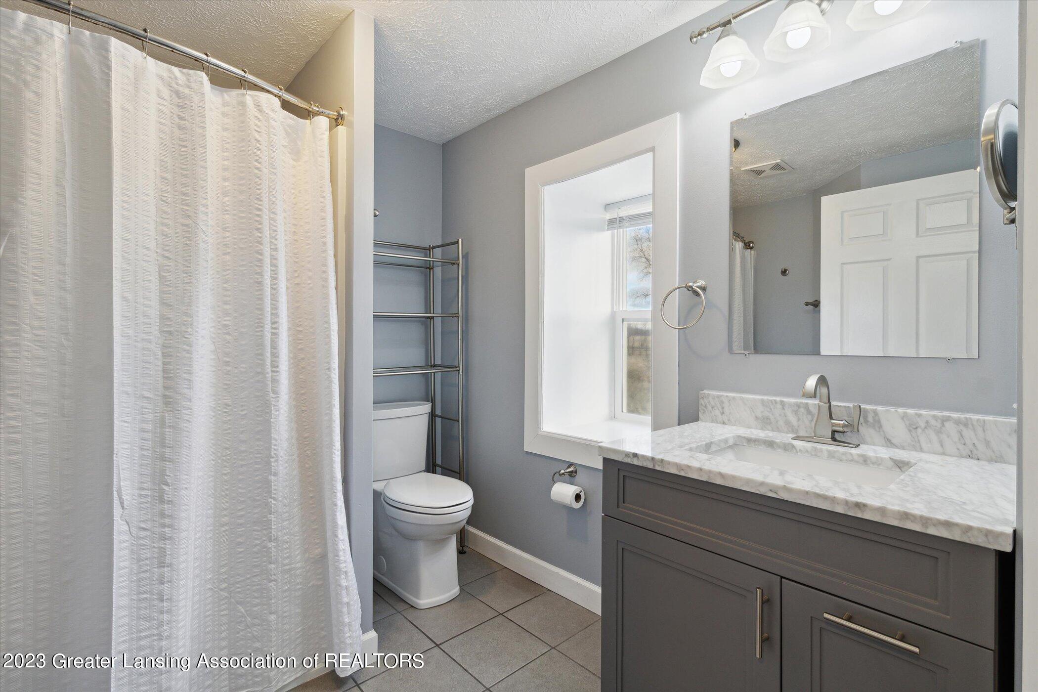 6823 Loomis Road Dewitt, MI 48820 - Photo 25 of 36 22-6823-W-Loomis-Rd-St-Johns-MI-48879-Wi