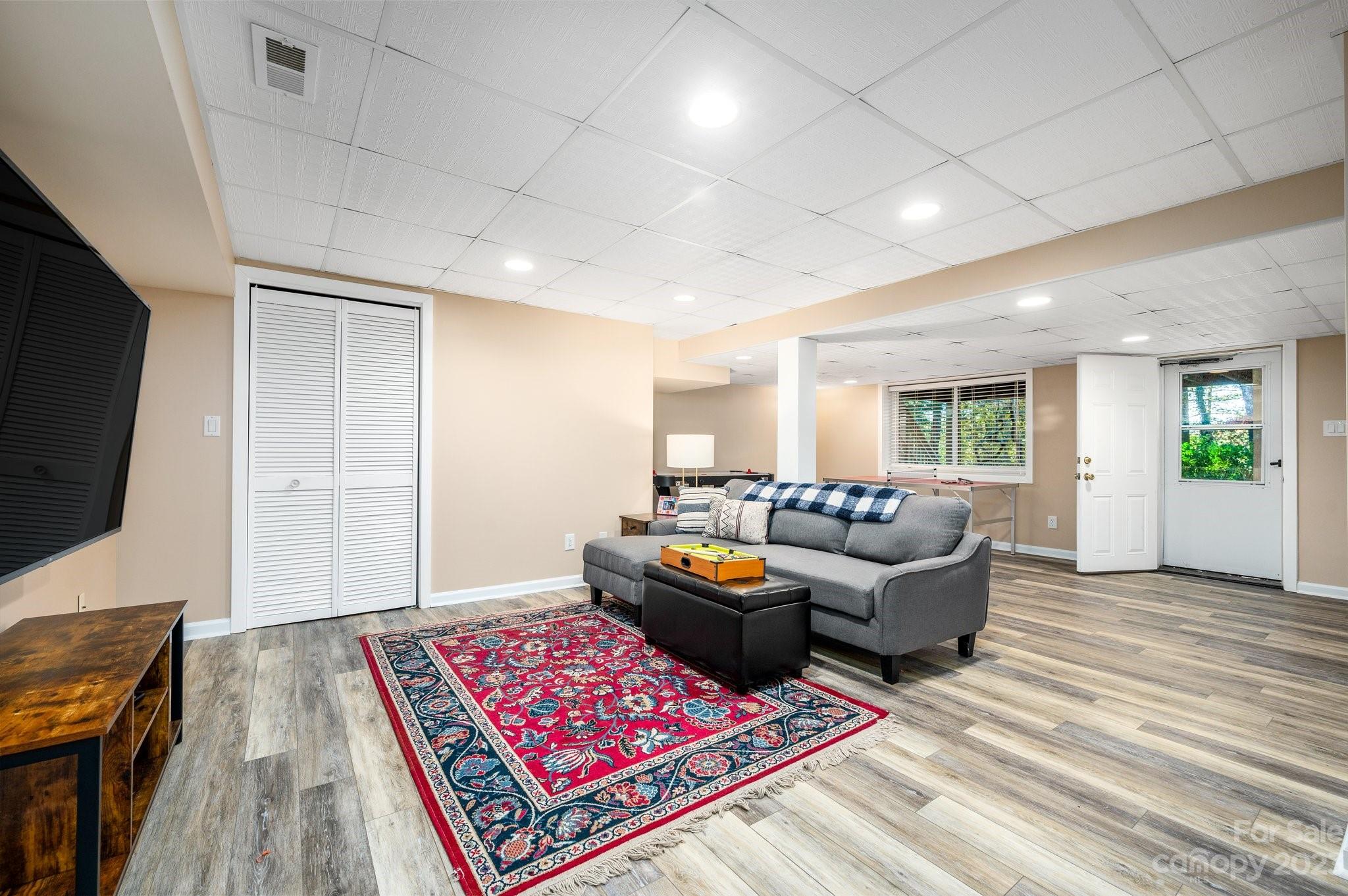 75 Wembley Road Asheville, NC 28804 - Photo 36 of 43 Gallery Image 36
