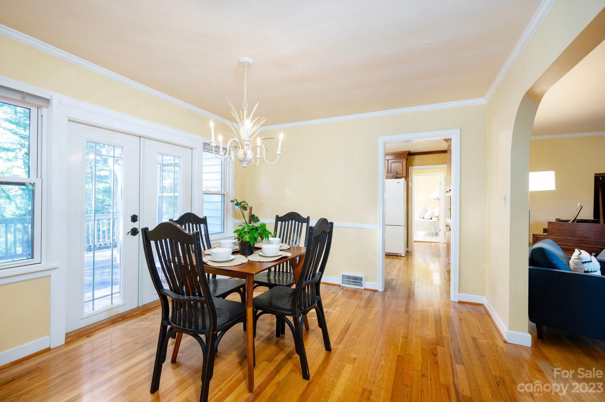 75 Wembley Road Asheville, NC 28804 - Photo 9 of 43 Gallery Image 9