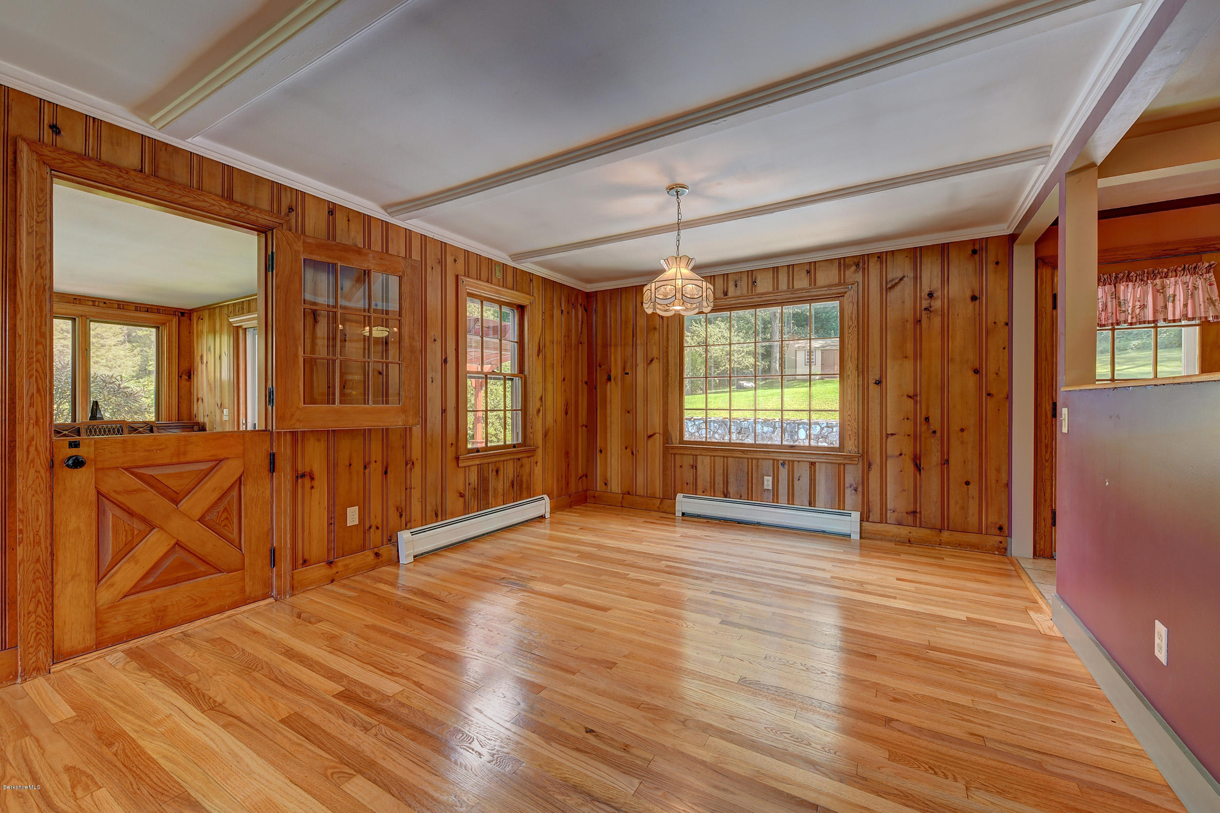 254 Notch Road North Adams, MA 01247 - Photo 7 of 27 8-Dining Area