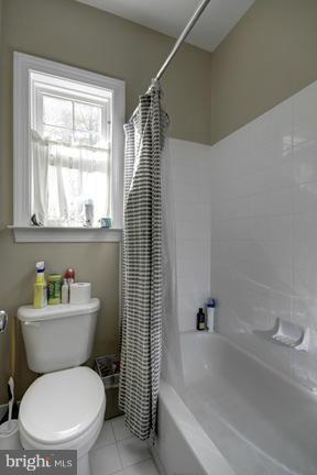 331 Reserve Gate Terrace Silver Spring, MD 20905 - Photo 22 of 27 Bath