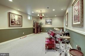 331 Reserve Gate Terrace Silver Spring, MD 20905 - Photo 23 of 27 Basement