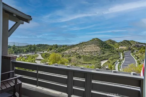 $1,365,000 | 28115 North Anvil Court, Valencia, CA 91354