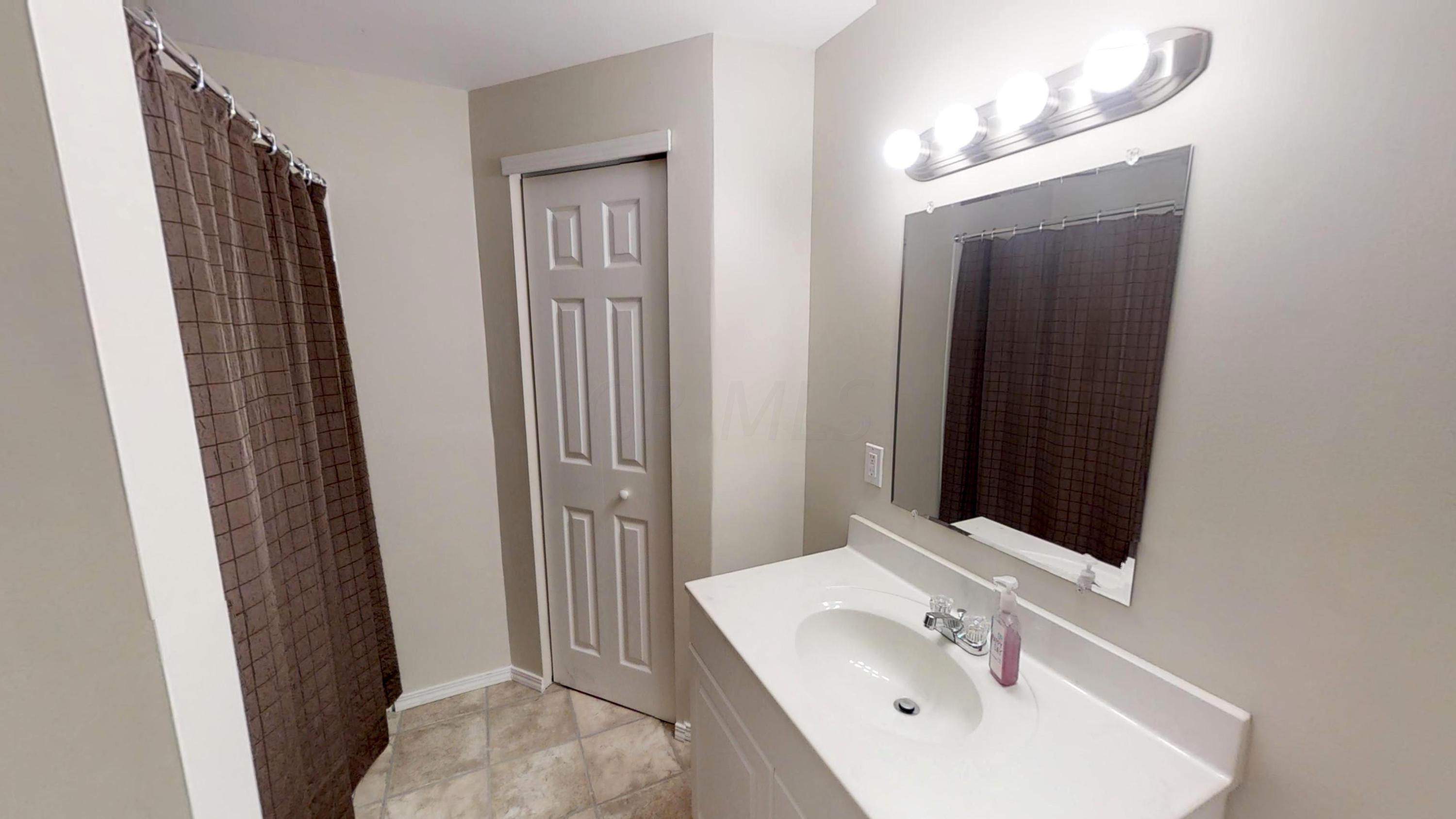 5625 Renner Road Columbus, OH 43228 - Photo 30 of 33 Gallery Image 30
