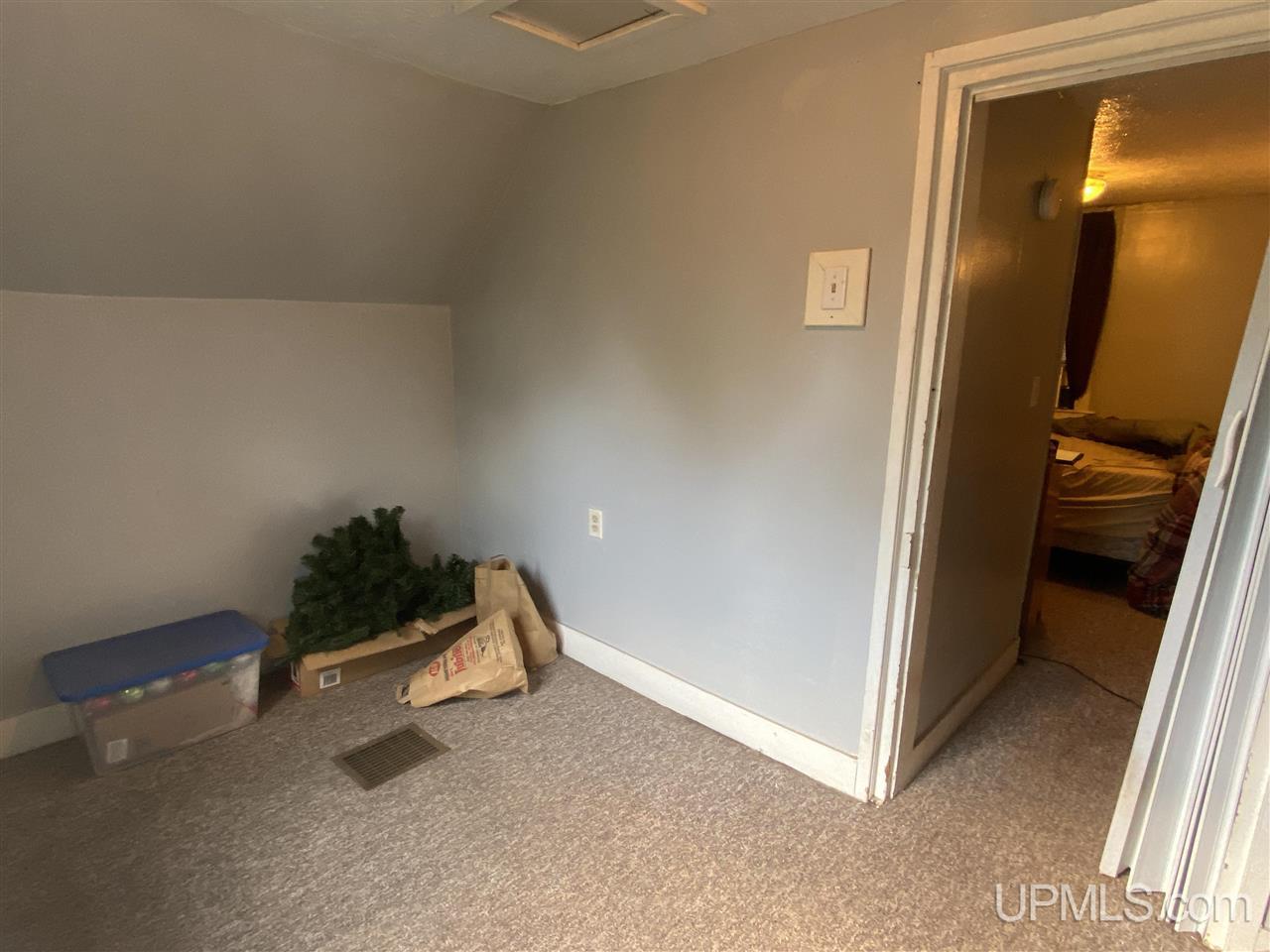 325 West Ridge Street Ishpeming, MI 49849 - Photo 47 of 57