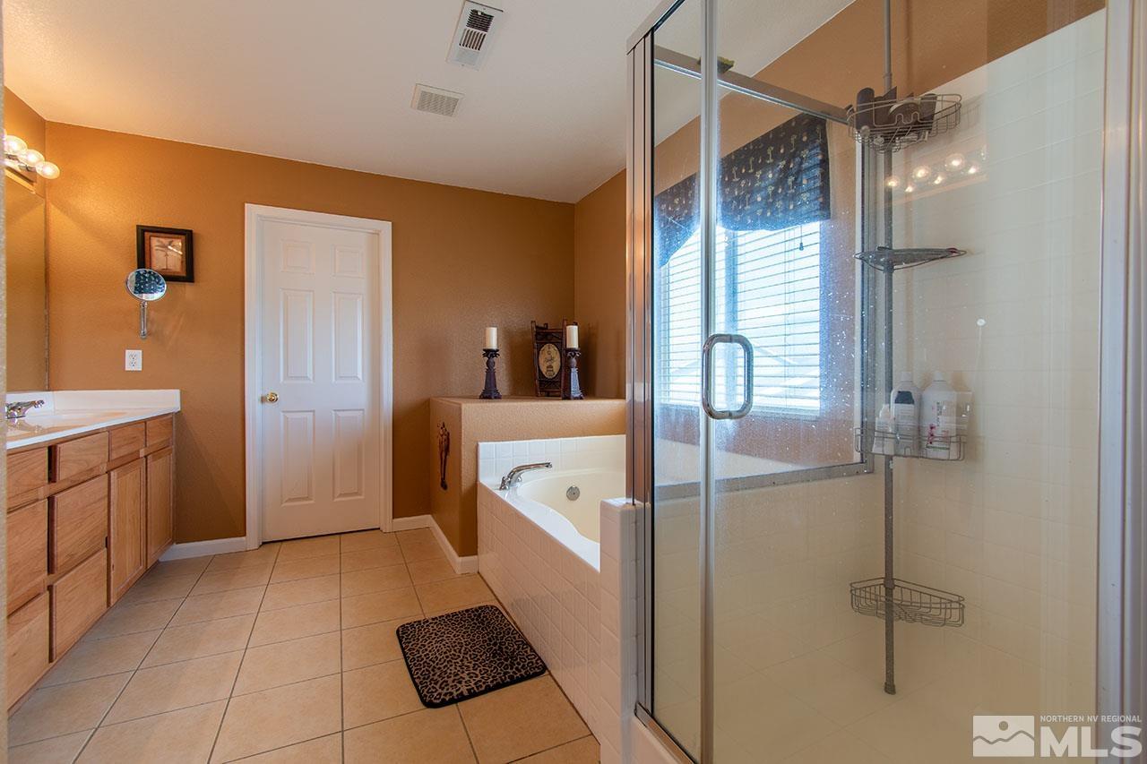 9735 Magellan Court Reno, NV 89506 - Photo 21 of 28 Photo 21