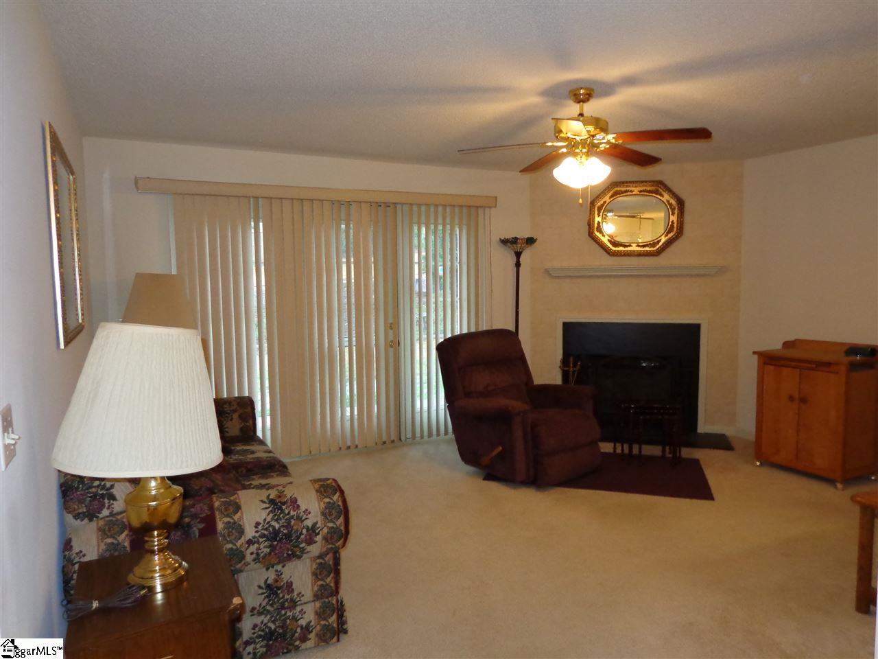 1002 Pelham Square Way Greer, SC 29650 - Photo 3 of 18 Gallery Image 3