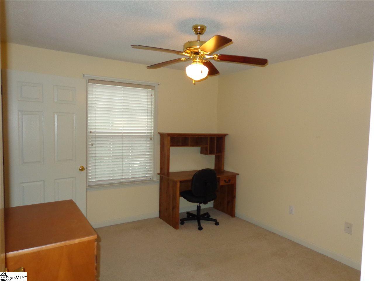 1002 Pelham Square Way Greer, SC 29650 - Photo 8 of 18 Gallery Image 8
