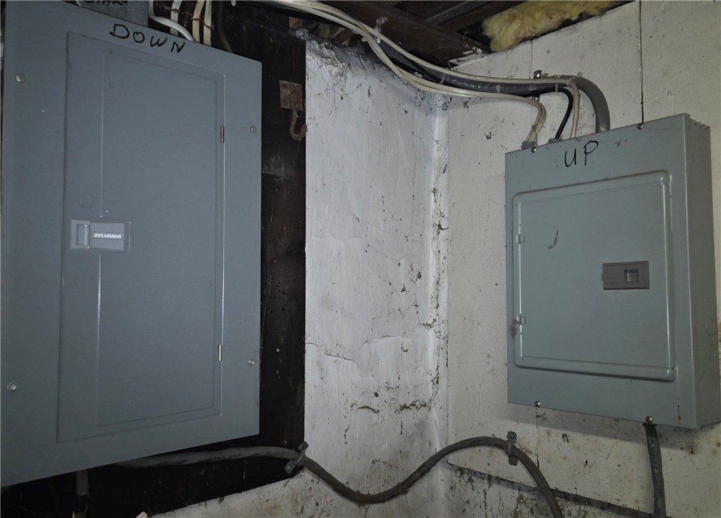 308 Field Street Rochester, NY 14620 - Photo 29 of 29 Separate Electric Service.