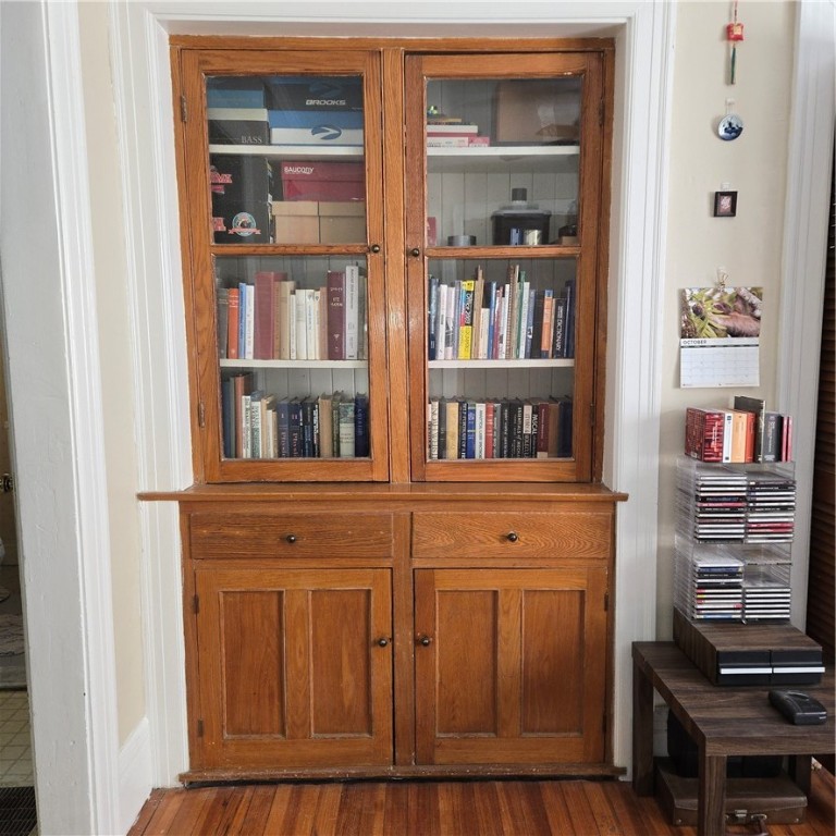 308 Field Street Rochester, NY 14620 - Photo 8 of 29 1st Floor Has Built-In Cabinet/Shelves In The Livi