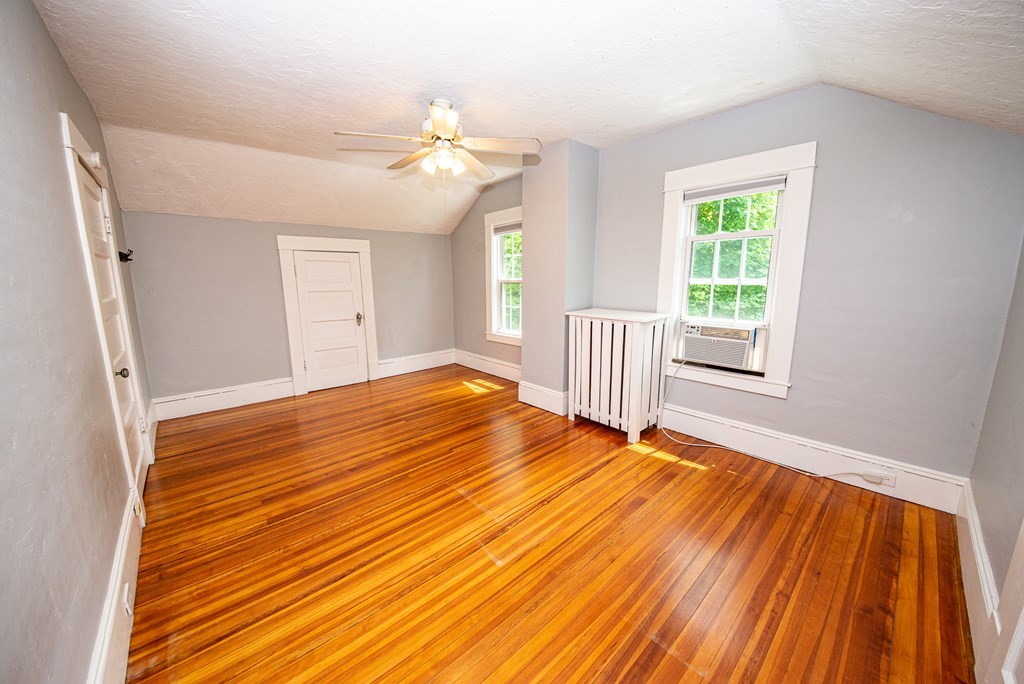 39 Circle Road Longmeadow, MA 01106 - Photo 19 of 35