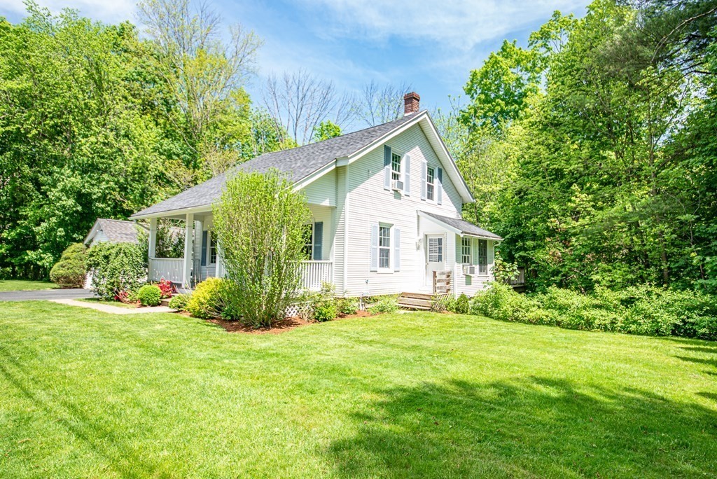 39 Circle Road Longmeadow, MA 01106 - Photo 2 of 35